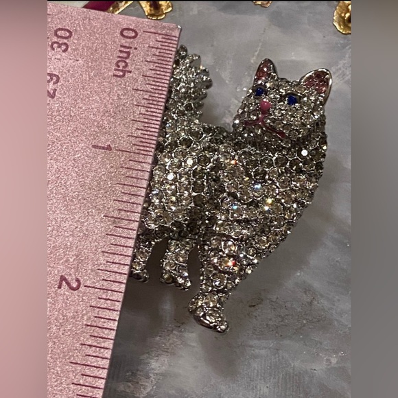 Crystal Persian Cat Costume Brooch #7682 - Picture 3 of 5